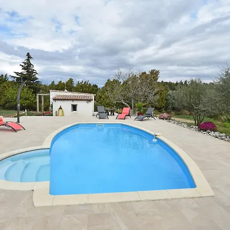 With Pool In L Zignan Corbi Res Lézignan-Corbières