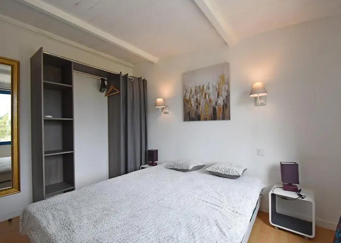 Tranquil With Pool *