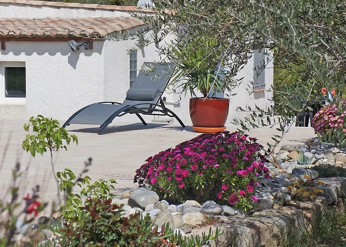 Tranquil With Pool * Lézignan-Corbières