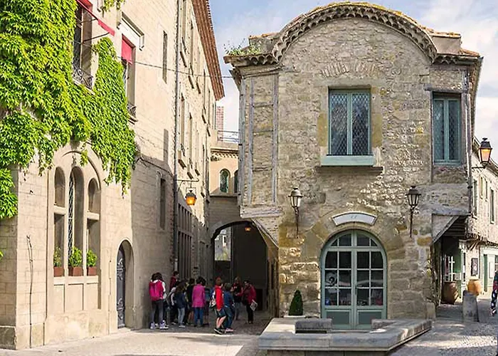 Villa Tranquil With Pool *